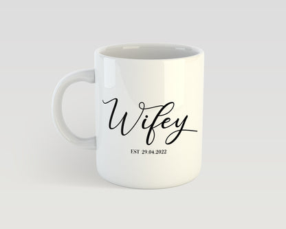 Personalized Hubby and Wifey Mug Set with Custom Date